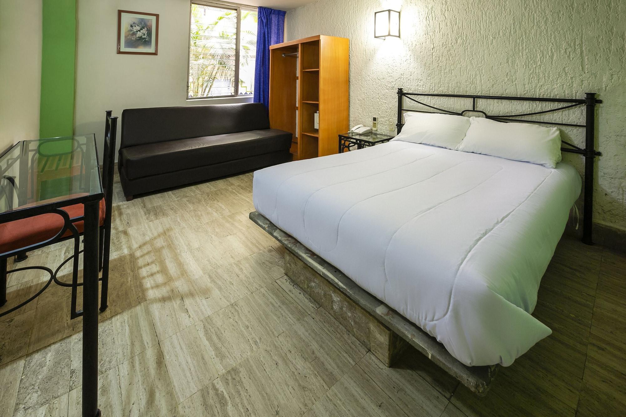 Hotel Arboledas Expo กัวดาลาฮารา ภายนอก รูปภาพ