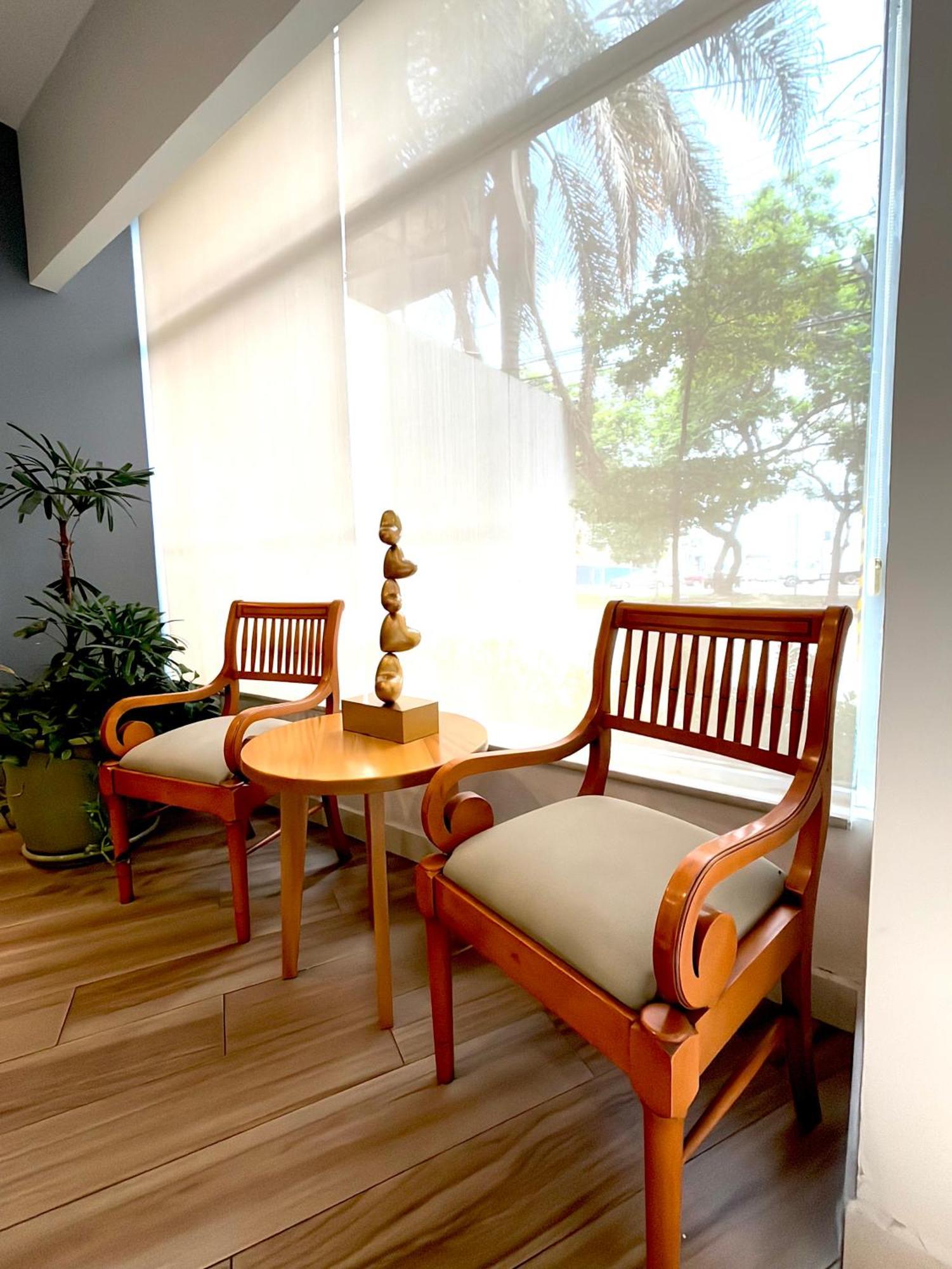 Hotel Arboledas Expo กัวดาลาฮารา ภายนอก รูปภาพ